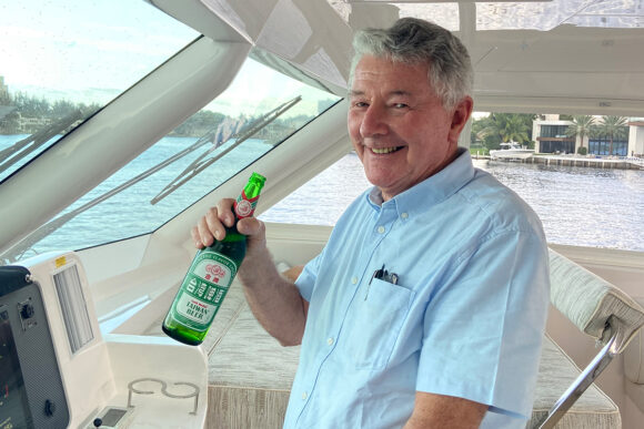 A serial Horizon yacht owner Alec with Taiwan beer