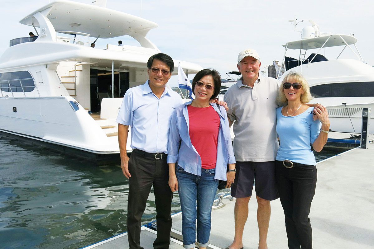 Horizon Power Catamarans The Godfather The story of a serial Horizon yacht owner Alec Barbara Hammond and John Lu