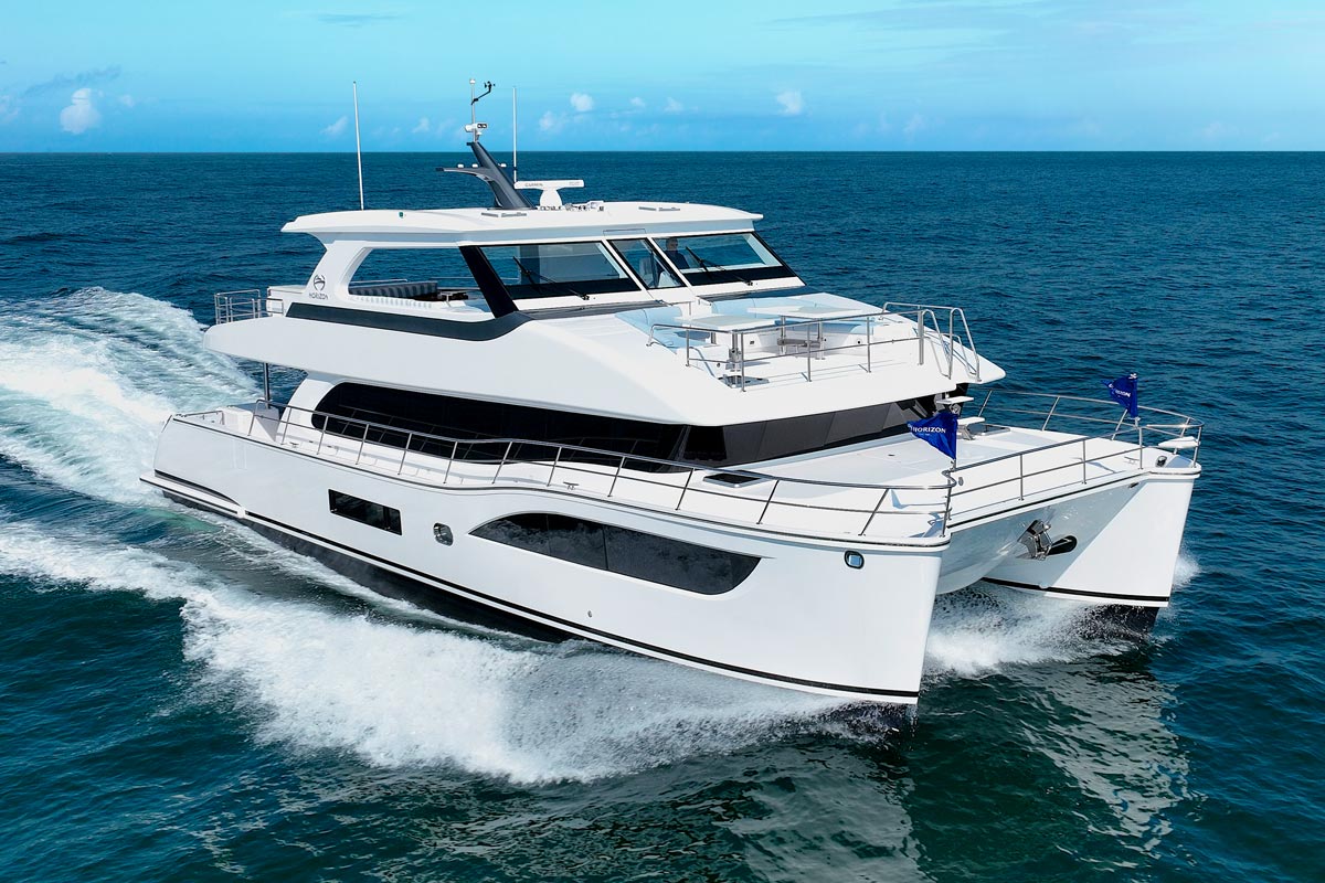 horizon power catamarans