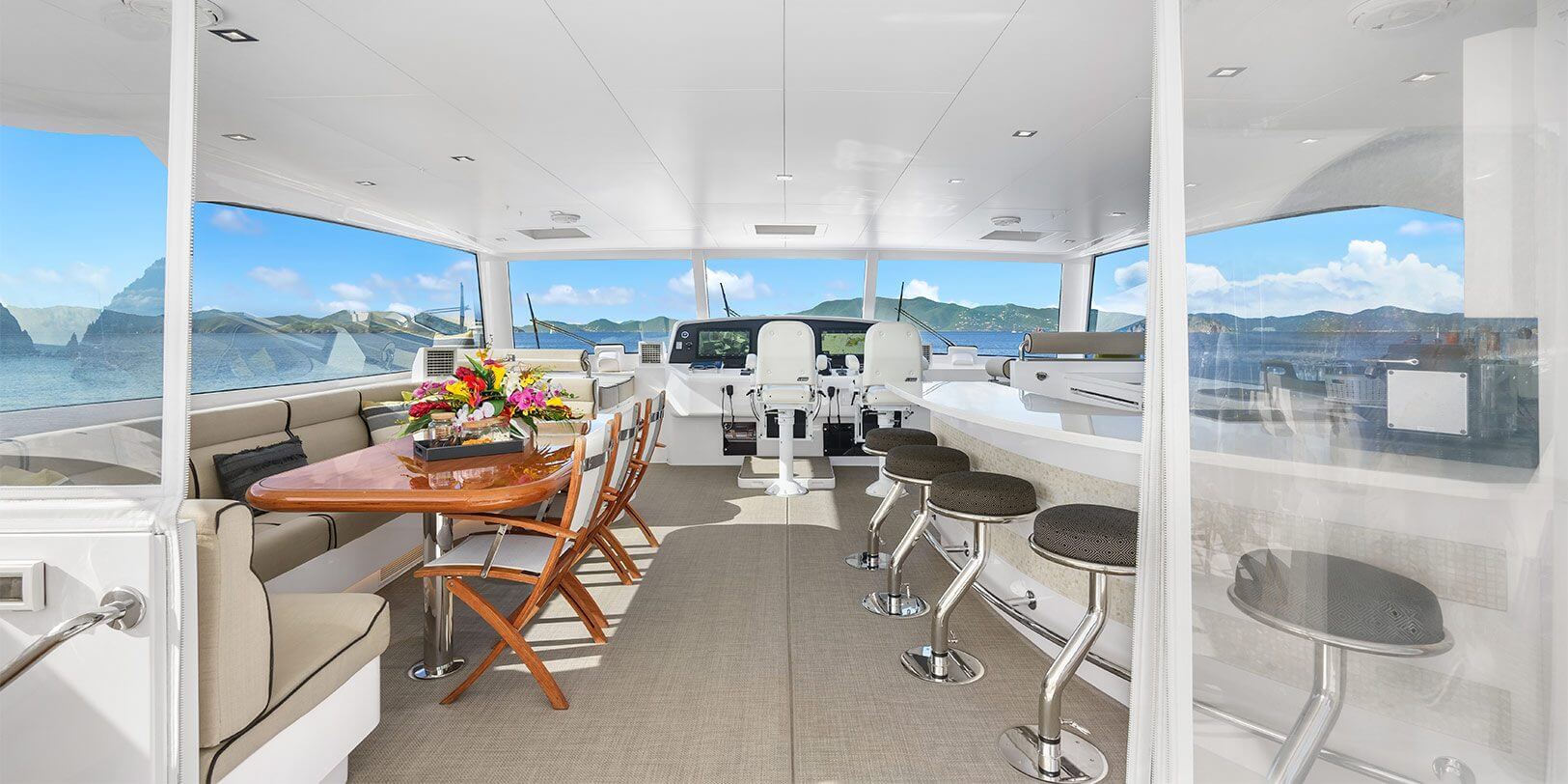 Horizon Power Catamarans PC74 SeaGlass Exterior Flybridge