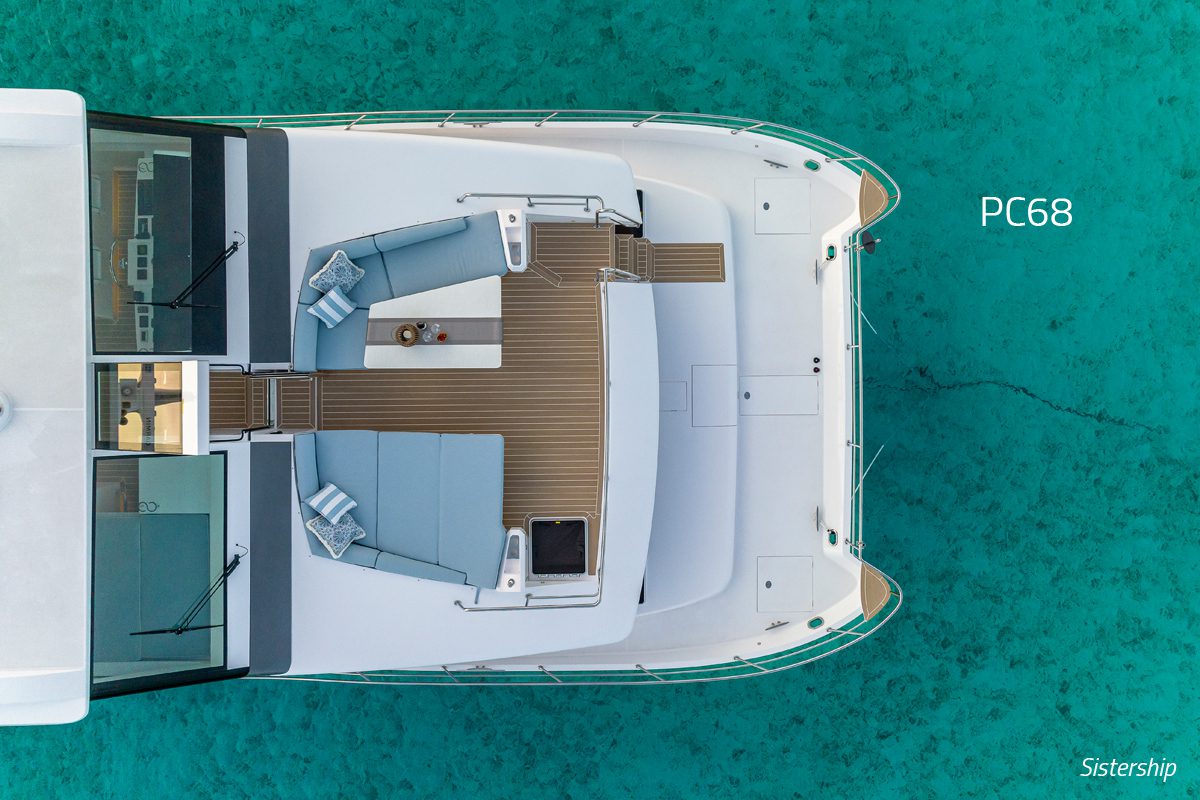 Horizon PC68 Foredeck from above